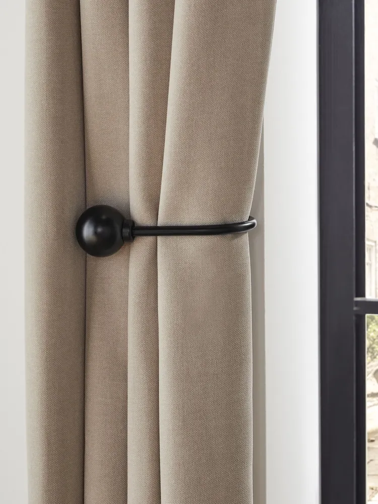 Metal Ball-End Curtain Hooks – Set of 2